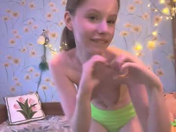 girl
        odelinaburnard cam image #8296