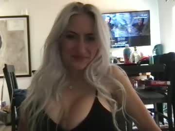girl Naughty Night Cams - Unleash Your Wild Side! with kinziemcbride