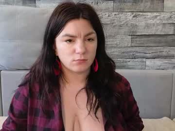 couple Naughty Night Cams - Unleash Your Wild Side! with vika_loves_you