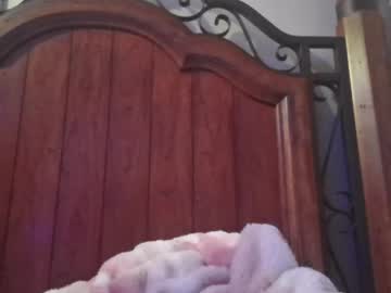 girl Naughty Night Cams - Unleash Your Wild Side! with findombratty