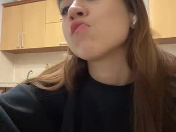 girl
        priscillastjacques cam image #22360