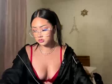 girl Naughty Night Cams - Unleash Your Wild Side! with kyrasass_