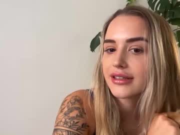 girl Naughty Night Cams - Unleash Your Wild Side! with hakunamavie