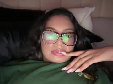 girl Naughty Night Cams - Unleash Your Wild Side! with icyalexandra20